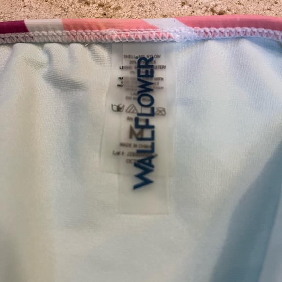 Colorful size Medium bikini bottom - Picture 5 of 6